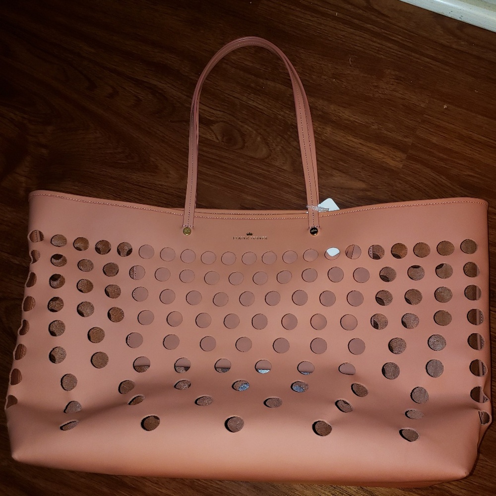 ELAINE TURNER PERFORATED BEACH TOTE Extra LARGE